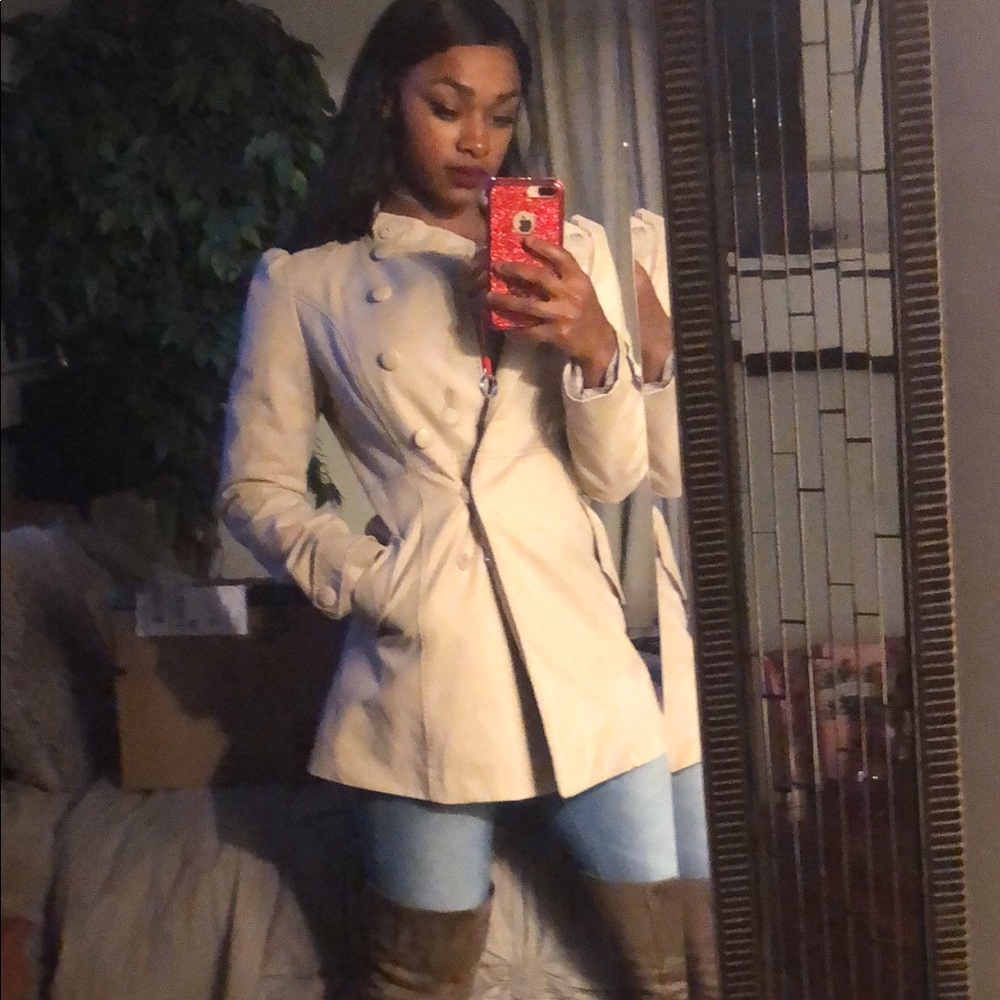 Meet your Posher, Cherrelle